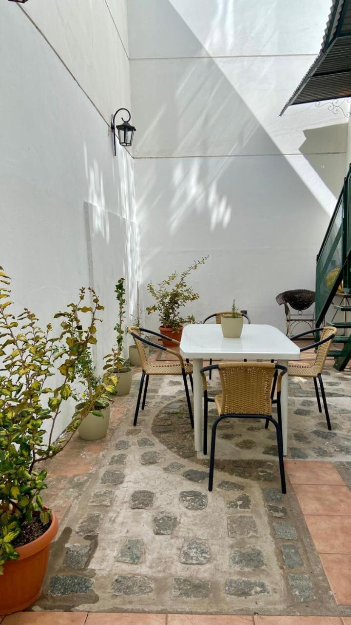La Casa Del Loro, San Telmo - 8 Habitaciones บัวโนสไอเรส ภายนอก รูปภาพ